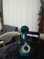 Antika Telefon