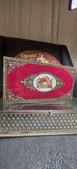 Hollanda Marka Avrupa orijinal Ayaklı Metal Kutu 26x13x6 boyut